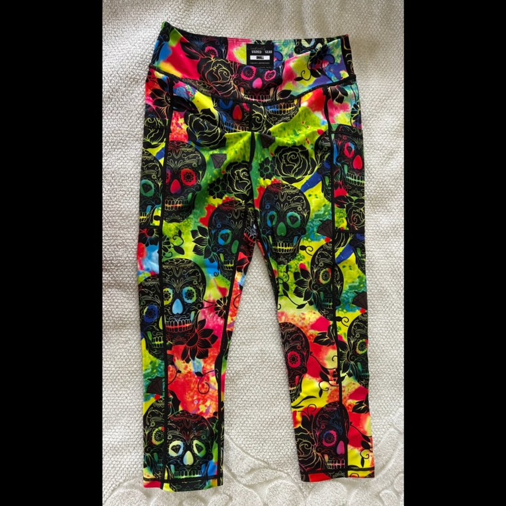 CVG Tie Dye Skulls Capris